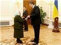 Янукович поднимет пенсии на Украине до российского уровня