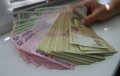 Средняя зарплата в Украине преодолела отметку в 10 тыс. грн.