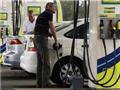 Ъ: В Украине резко выросли цены на бензин
